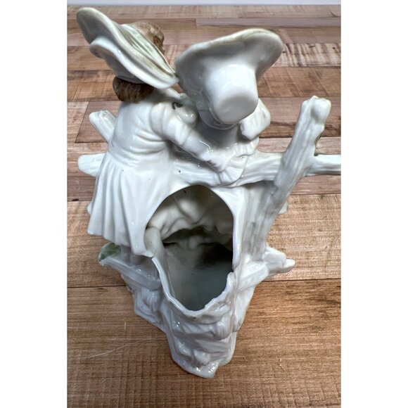 Antique Hand-Painted Porcelain Figurine Of Victorian Children With Flowers - Dec - Picture 5 of 5